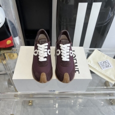 Loewe Sneakers